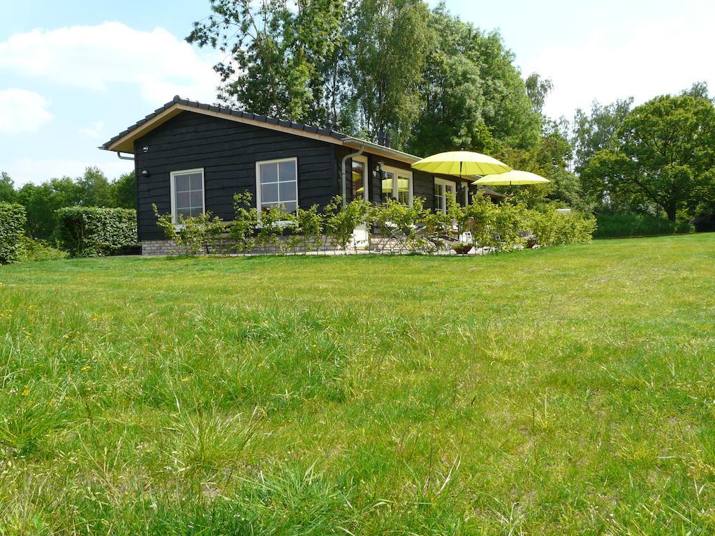 Erve Dikkeboer Bed & Breakfast Bathmen Exterior photo