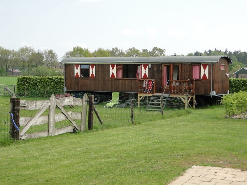 Erve Dikkeboer Bed & Breakfast Bathmen Exterior photo