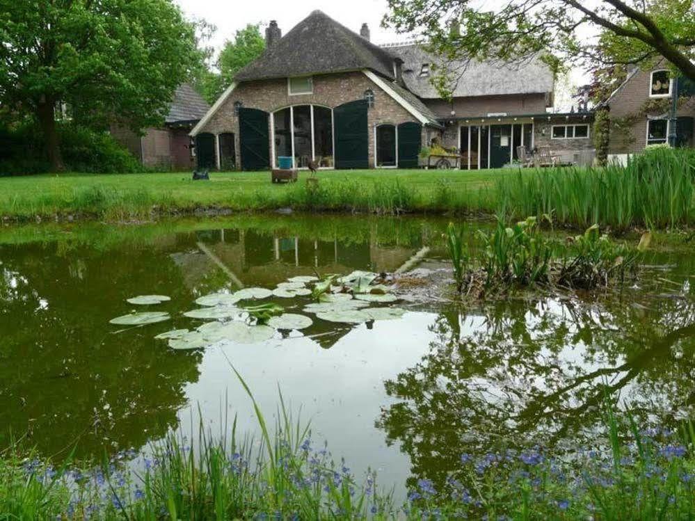 Erve Dikkeboer Bed & Breakfast Bathmen Exterior photo